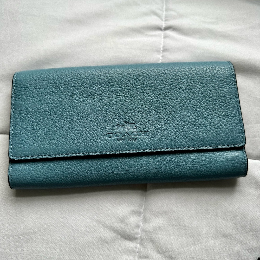 Coach tri fold wallet